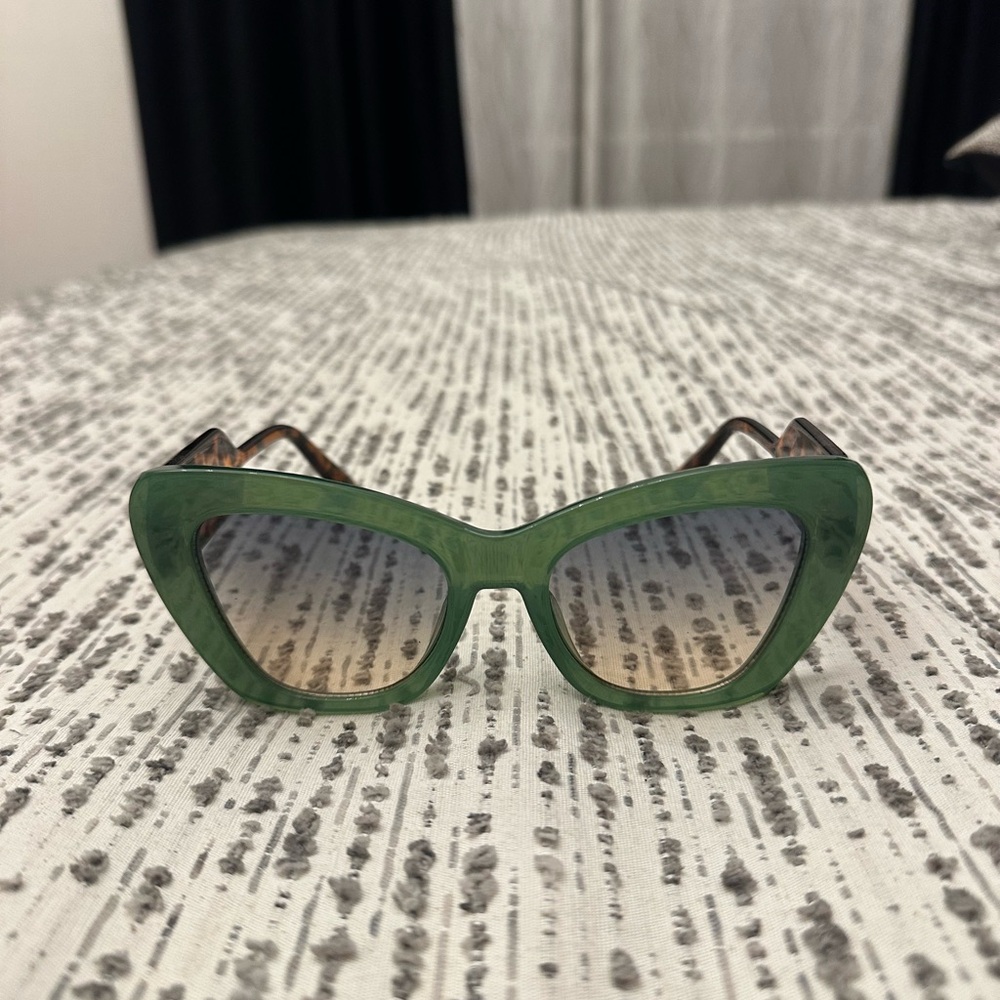 Green Cat-Eye Sunglasses